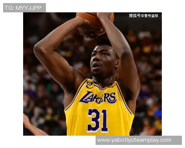 麦凯恩成功接受拇指韧带修复手术预计缺阵至少一个月